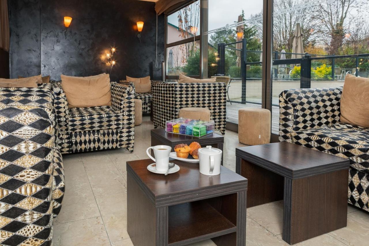 La Reserve Geneve Voltaire Aparthotel