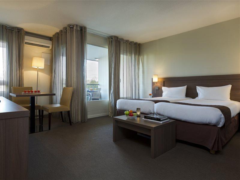Aparthotel La Reserve Geneve Voltaire 4*