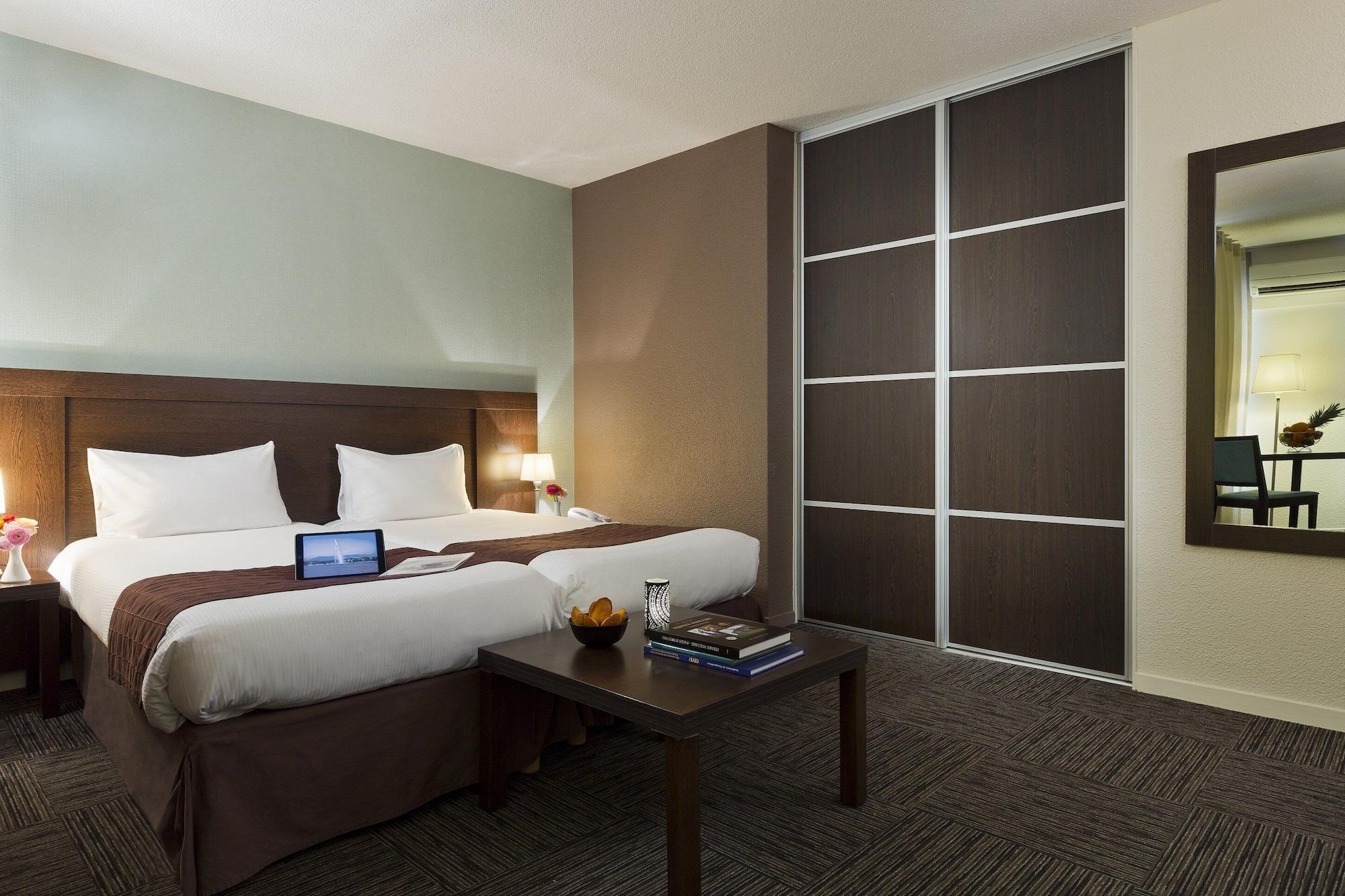 La Reserve Geneve Voltaire Aparthotel